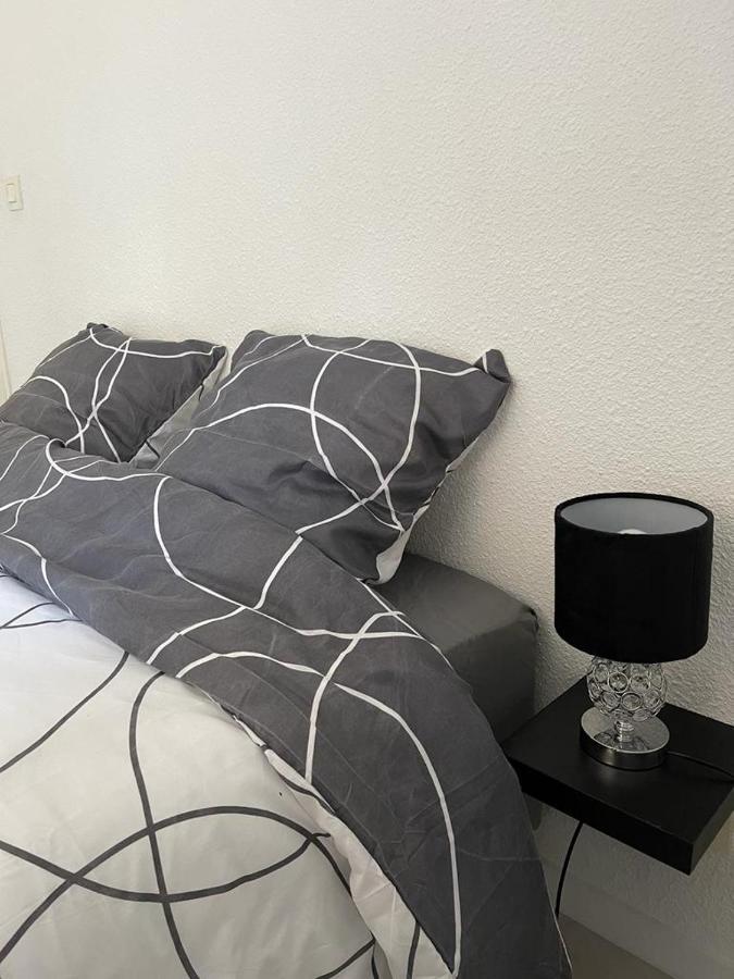Logement Entier - Universite - Parking Privatif - Wifi Le Mans Kültér fotó